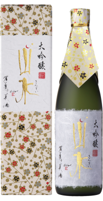 bottle of Sunsui Sake